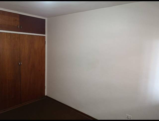 2 BEDROOM APARTMENT TO LET IN CLARENDON